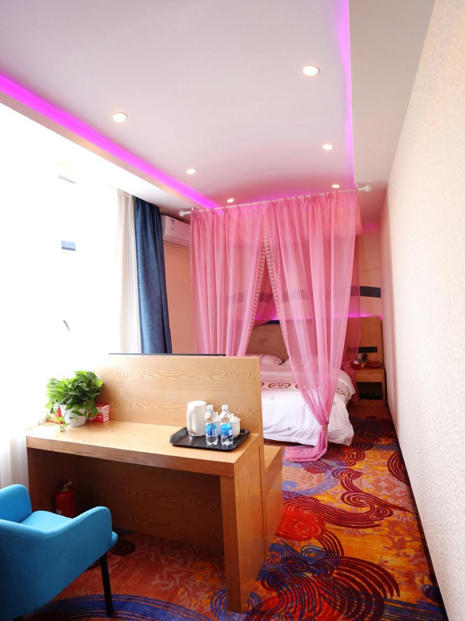 Kunming Mengda Holiday Hotel ภายนอก รูปภาพ